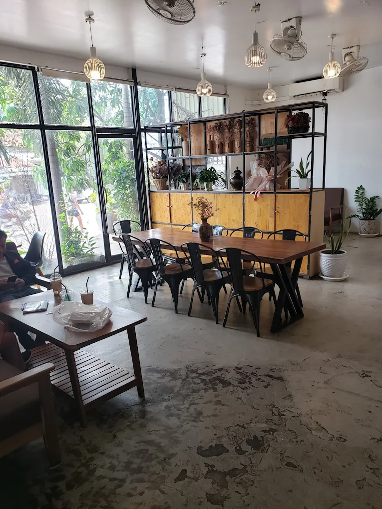 Digital Nomad Kampot Travel Guide
